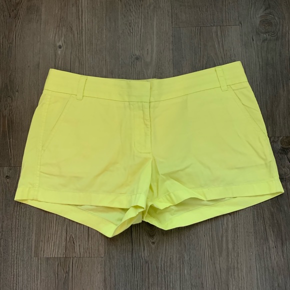 J.Crew Chino Shorts Size 8 - Picture 1 of 2